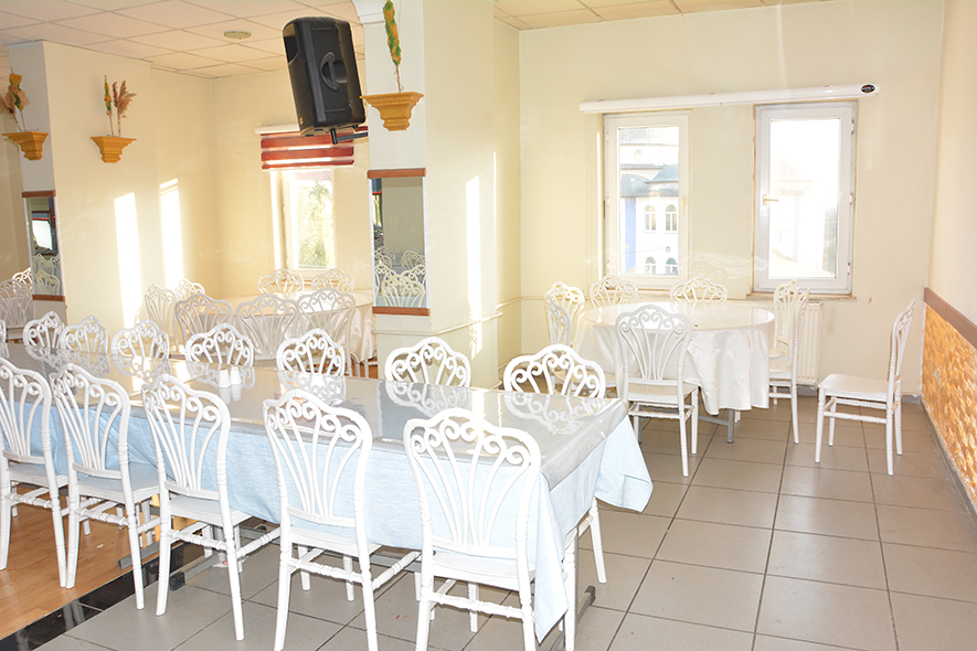 Salonumuzdan Kareler