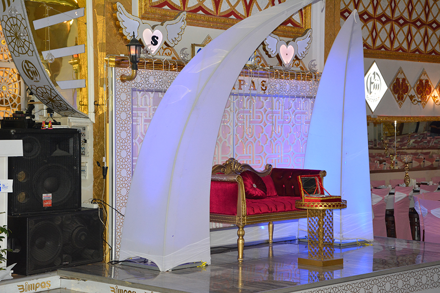 Salonumuzdan Kareler