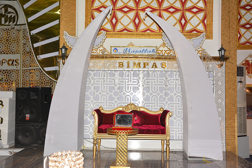 Salonumuzdan Kareler