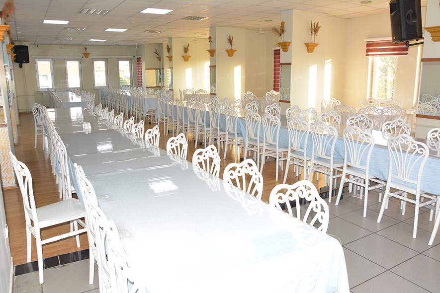 Salonumuzdan Kareler