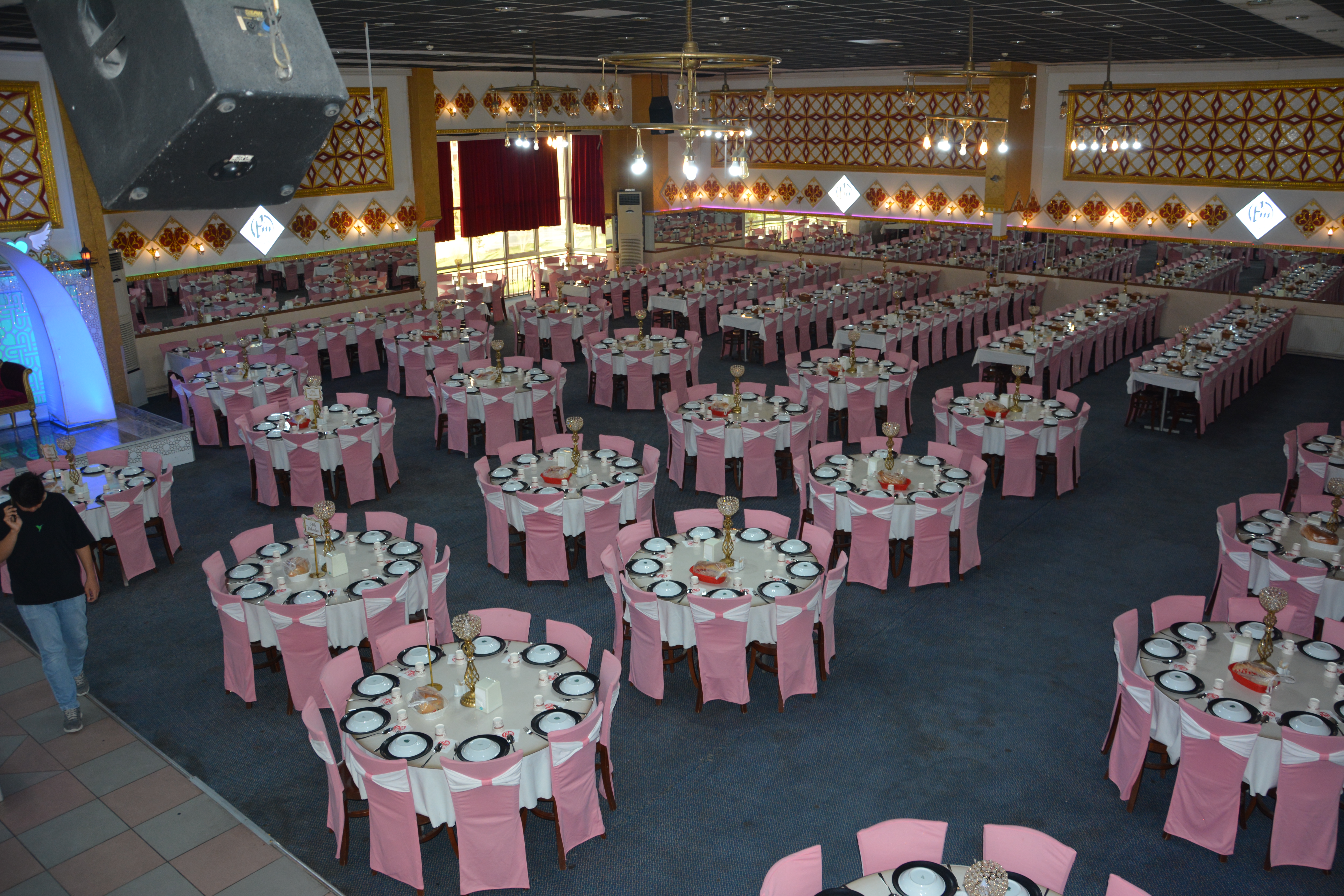 Salonumuzdan Kareler